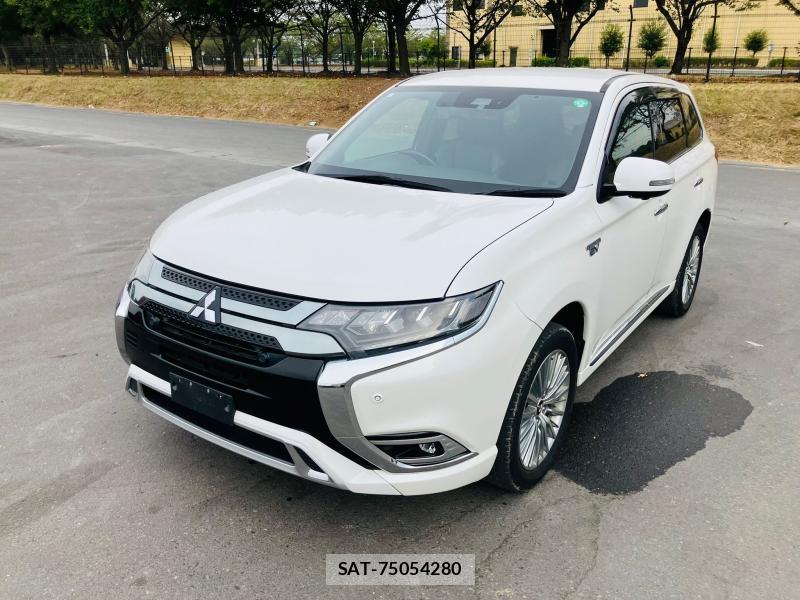 MITSUBISHI OUTLANDER 2019