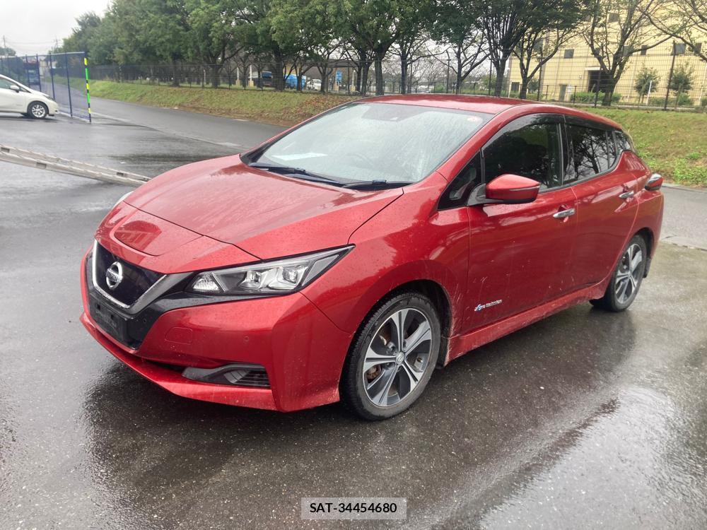 NISSAN LEAF 2018