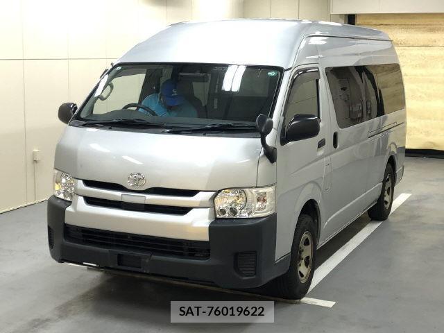 TOYOTA HIACE 2019