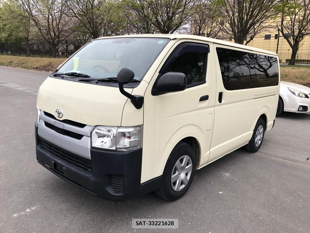 TOYOTA HIACE 2020